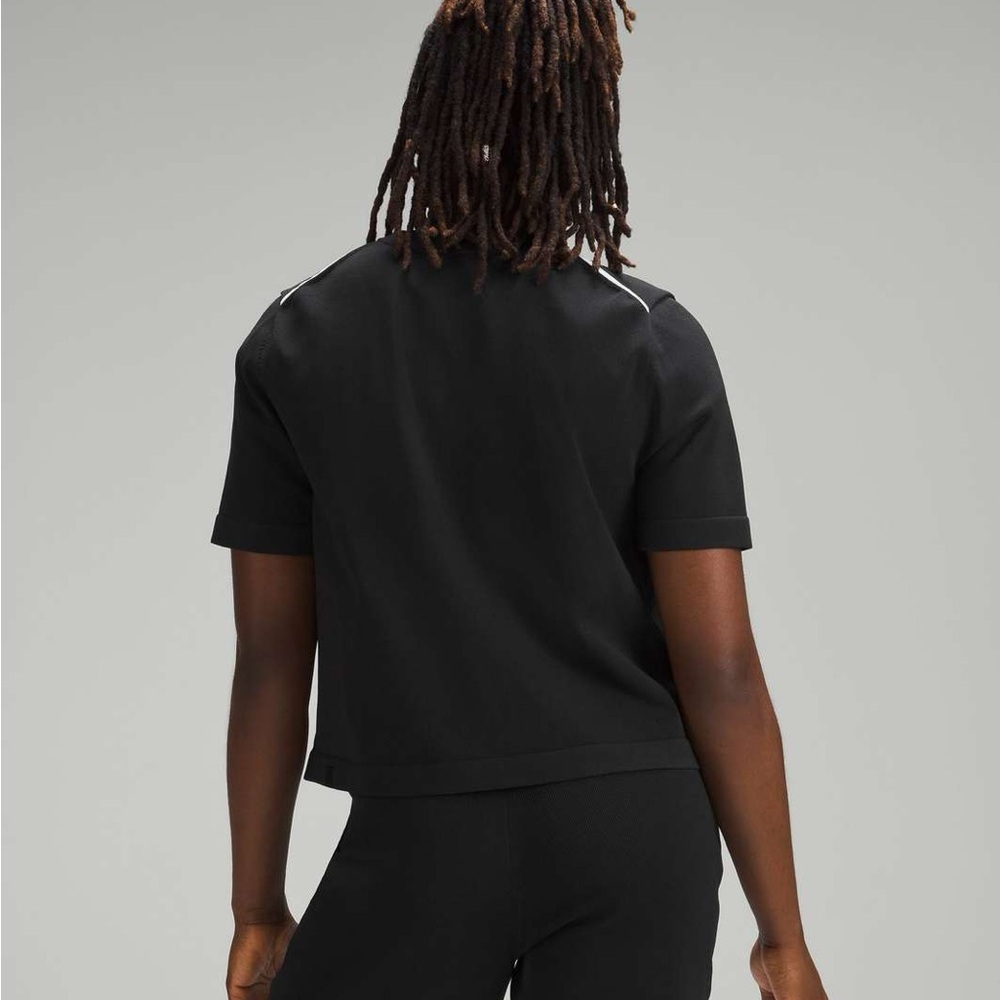 Lululemon Boxy Knit T-Shirt Black Size Medium - Picture 2 of 10